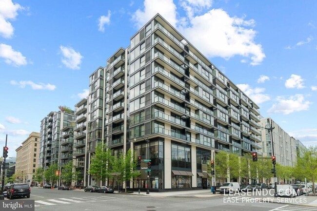 Building Photo - 920 I St NW Unit #1106