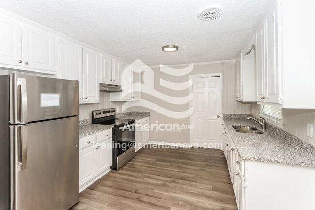 Photo - 110 Colbert Blvd