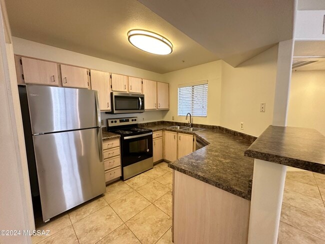 Photo - 5751 N Kolb Rd Unit 17103