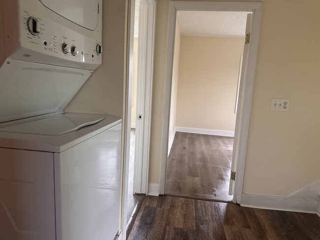 Photo - 388 Broaddus Ave Condo