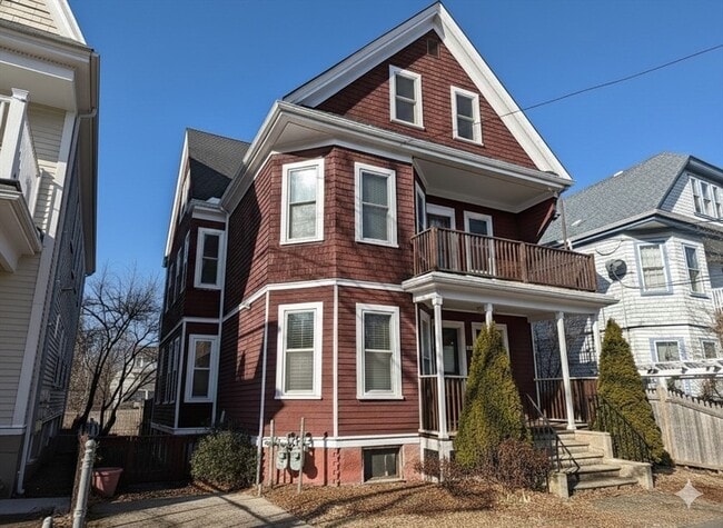 Photo - 99 Fayerweather St