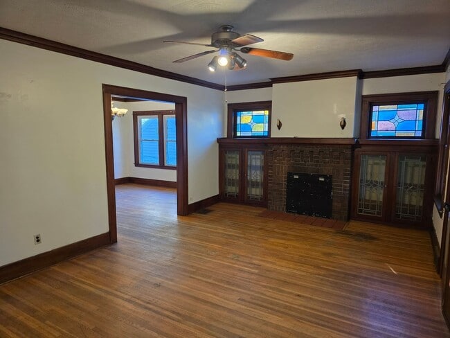 Photo - 218-220 Congress Ave Unit 220 Congress Ave UP