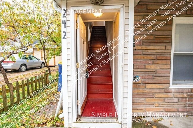 Photo - 242 Page St NE Unit 1