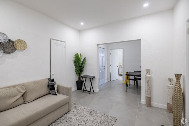 1BR, 1 BA - 500SF - Livingroom - 900 Pennsylvania Ave