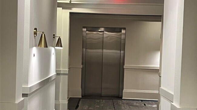 Building Photo - 1508 Blodgett St Unit 509