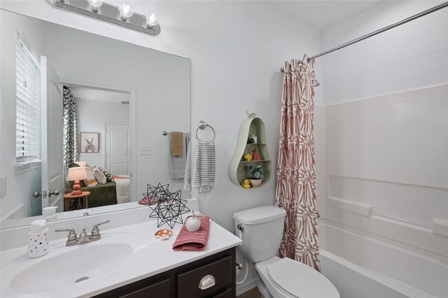 Photo - 12902 Idledale Dr