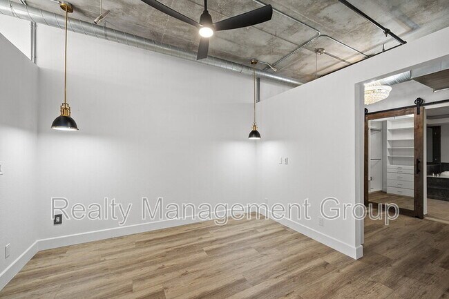 Photo - 877 Island Ave Unit 312