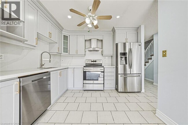 Photo - 41 Pinewoods Dr