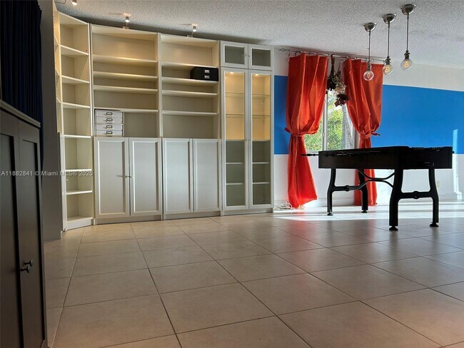 Photo - 4871 SW 103rd Ave