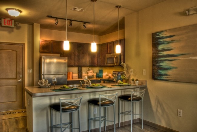 Photo - Progress 910