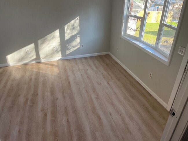 Photo - 312 Treasure St