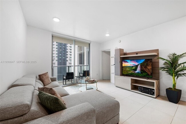 Photo - 1100 S Miami Ave Unidad 702