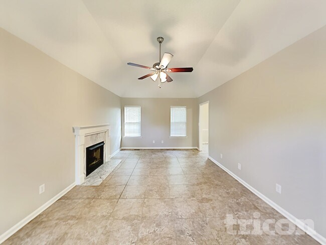 Photo - 2210 Burr Ct