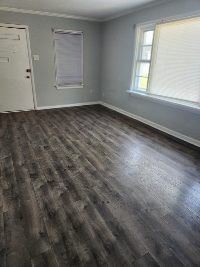 12083 Winchester Ave Unit 1