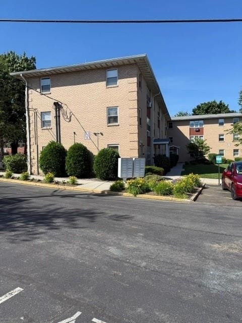 Photo - 2 Radio Ave Unit A 11