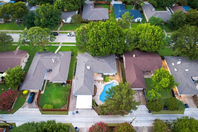 Photo - 7754 Querida Ln