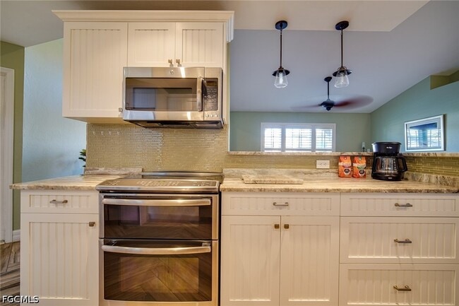 Photo - 8831 Banyan Cove Cir