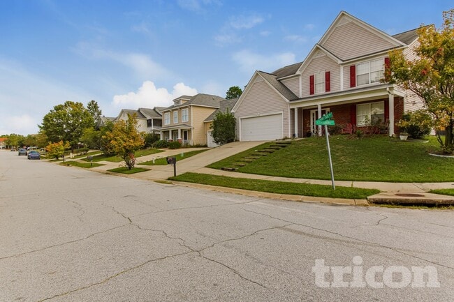 Photo - 428 Robins Egg Dr