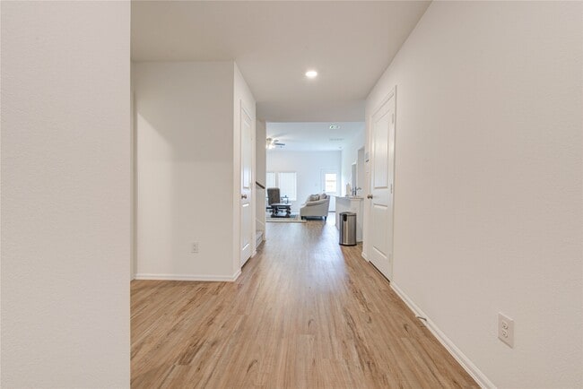 Photo - 1496 Twilight Grn Dr