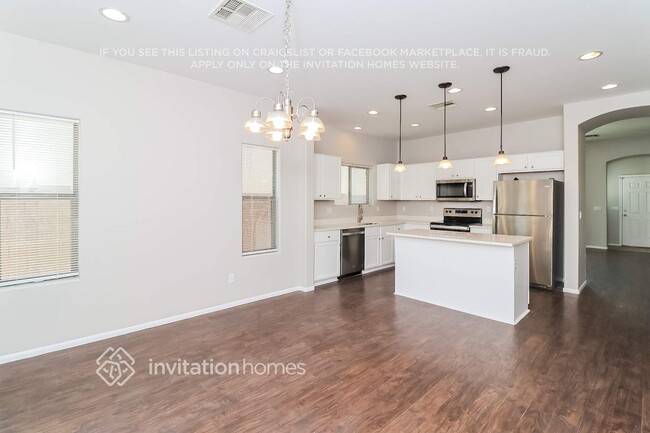 Photo - 22008 W Hadley St