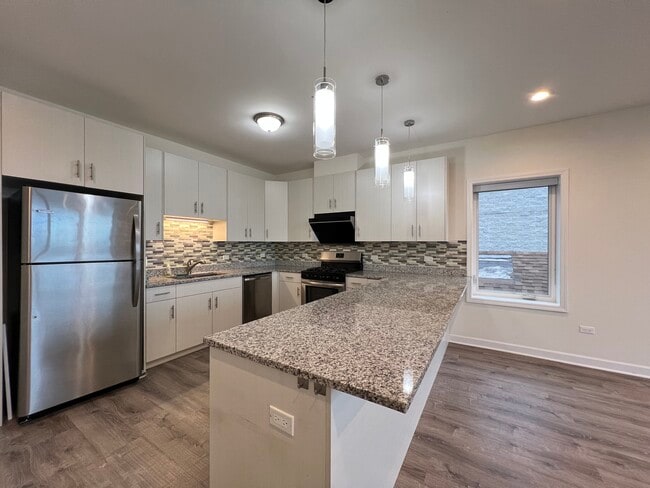 Photo - 3220 S Ashland Ave