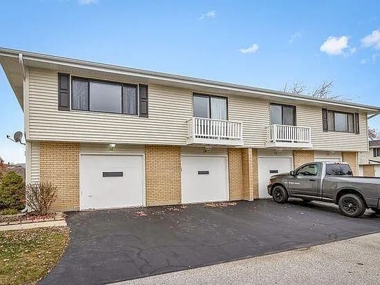 Photo - 36 Tonset Ct Condo Unit 36