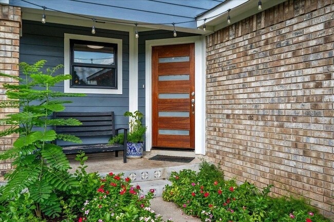 Photo - 2506 Jenibeth Ln