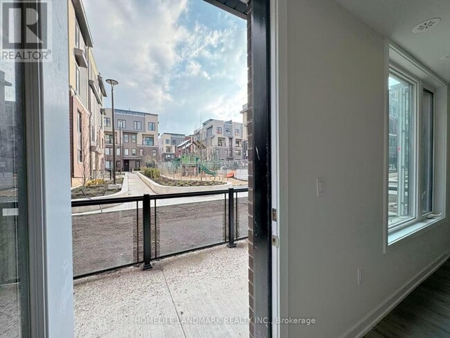 Photo - 3550 Colonial Dr
