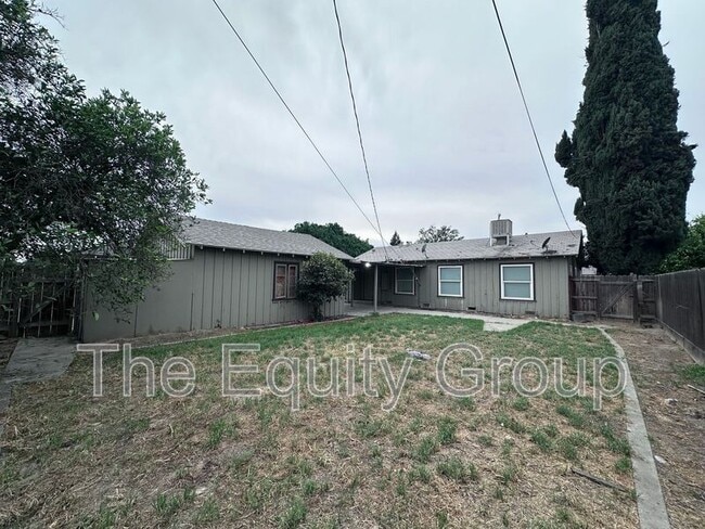 Photo - 1216 N Conyer St