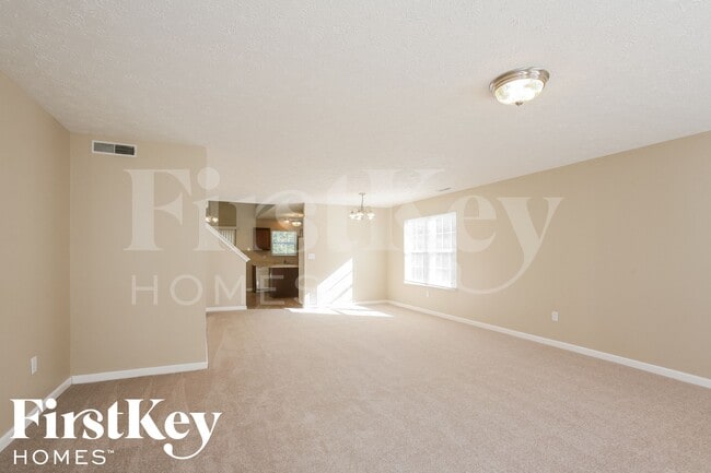 6748 Shanghai Cir