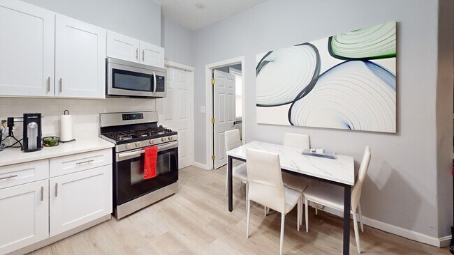 Building Photo - 45 Morris St Unit 1