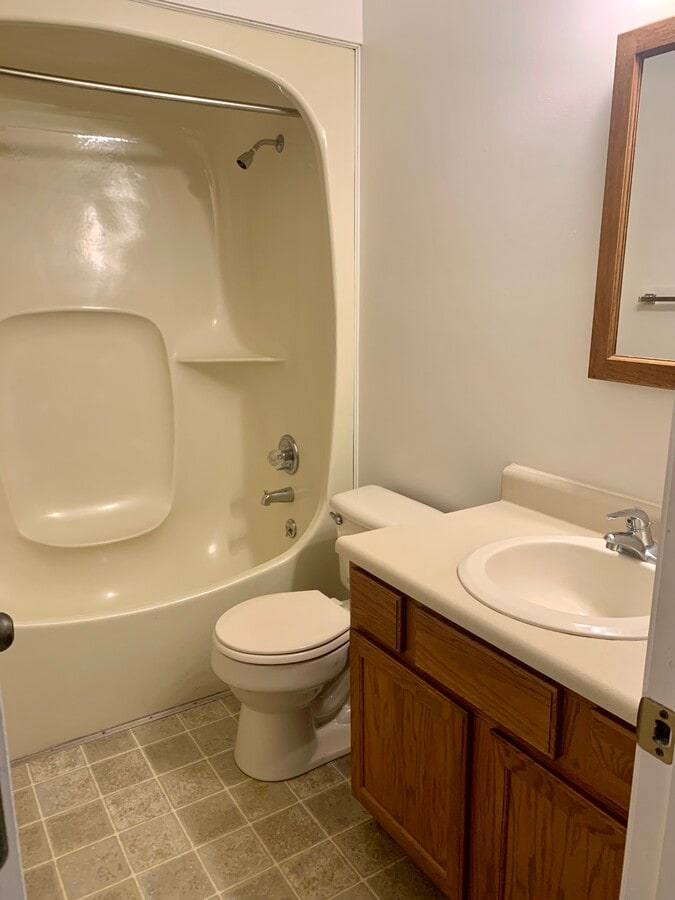 Photo - 2253 Apache Dr