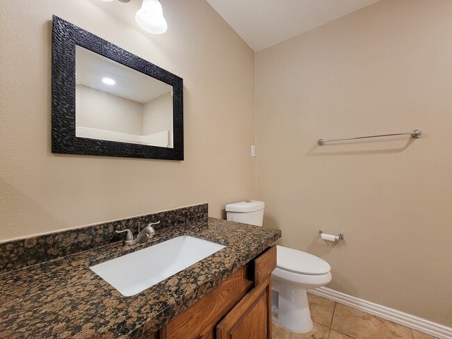 Photo - 10010 Sagecanyon Dr