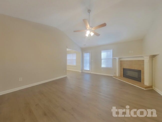 Photo - 4282 Marci St