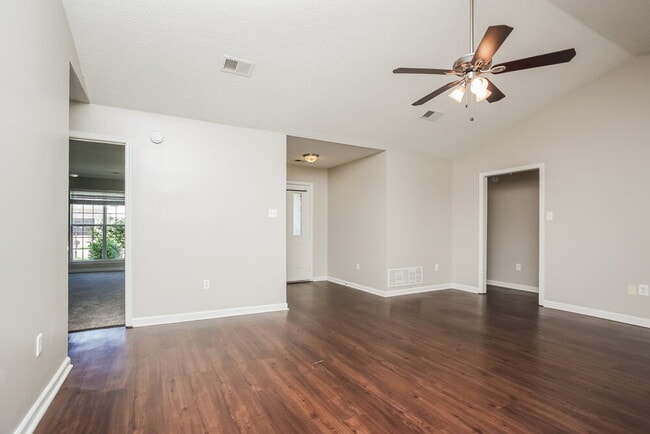 Photo - 7576 Delta Lakes Blvd