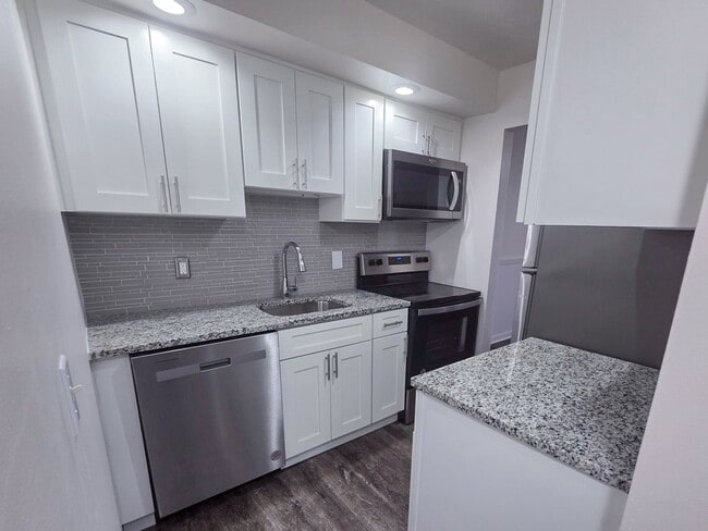 Imperial North Apartment Homes