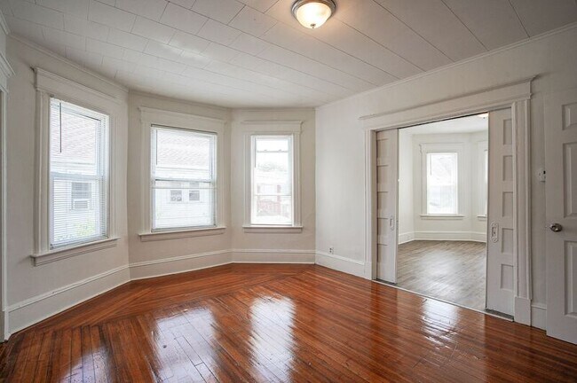 Photo - 529-531-531 Armory St Unit 2