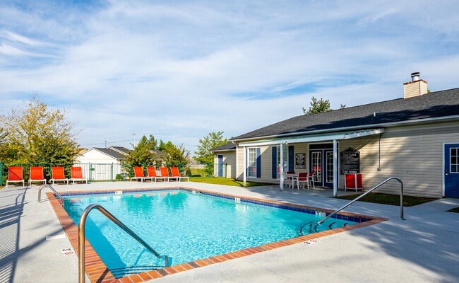 Photo - 100 Remington Dr