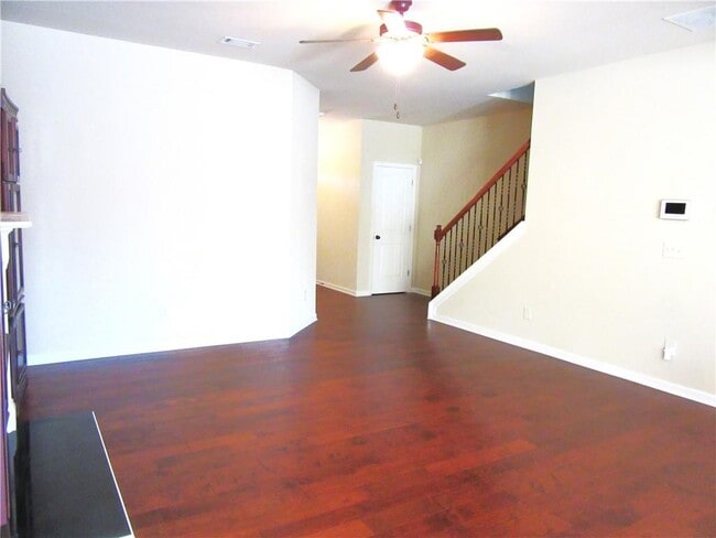 Photo - 2729 Morgan Glen Rd NE