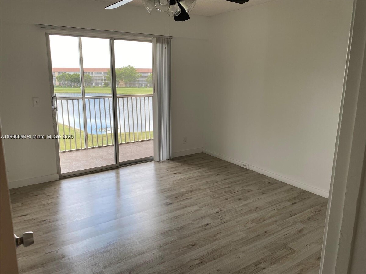 Photo - 6135 NW 186th St Unit 209