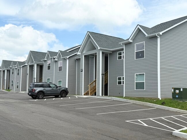 2 bedroom building