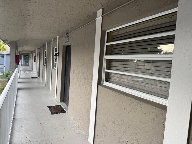 Photo - 11207 Royal Palm Blvd Unit 11207