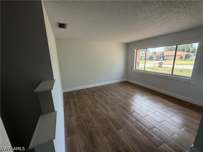 Photo - 937 SW 52nd St