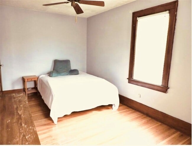 Photo - 217 Middlesex Rd