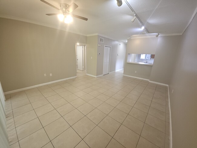 Photo - 4702 Capri Pl Unit 4702