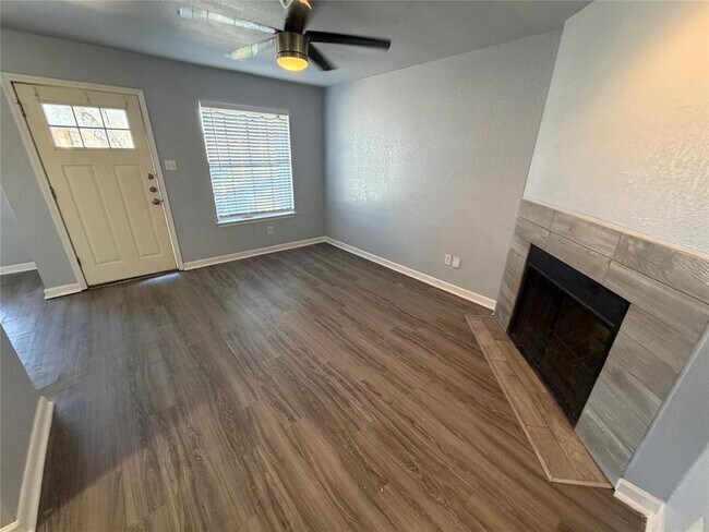 Photo - 1431 Hyridge Cir