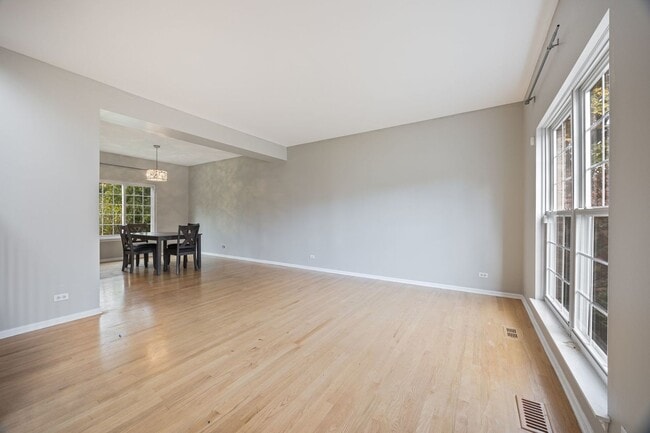 Photo - 722 Aster Dr