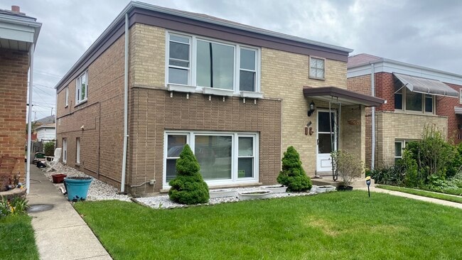 Building Photo - 3419 S 54th Ave Rental