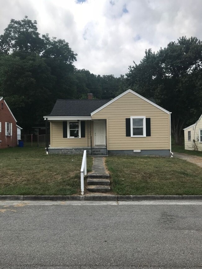 Photo - 311 Clement St