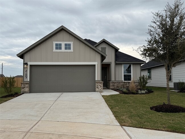 Photo - 21807 Black Tulip Ln